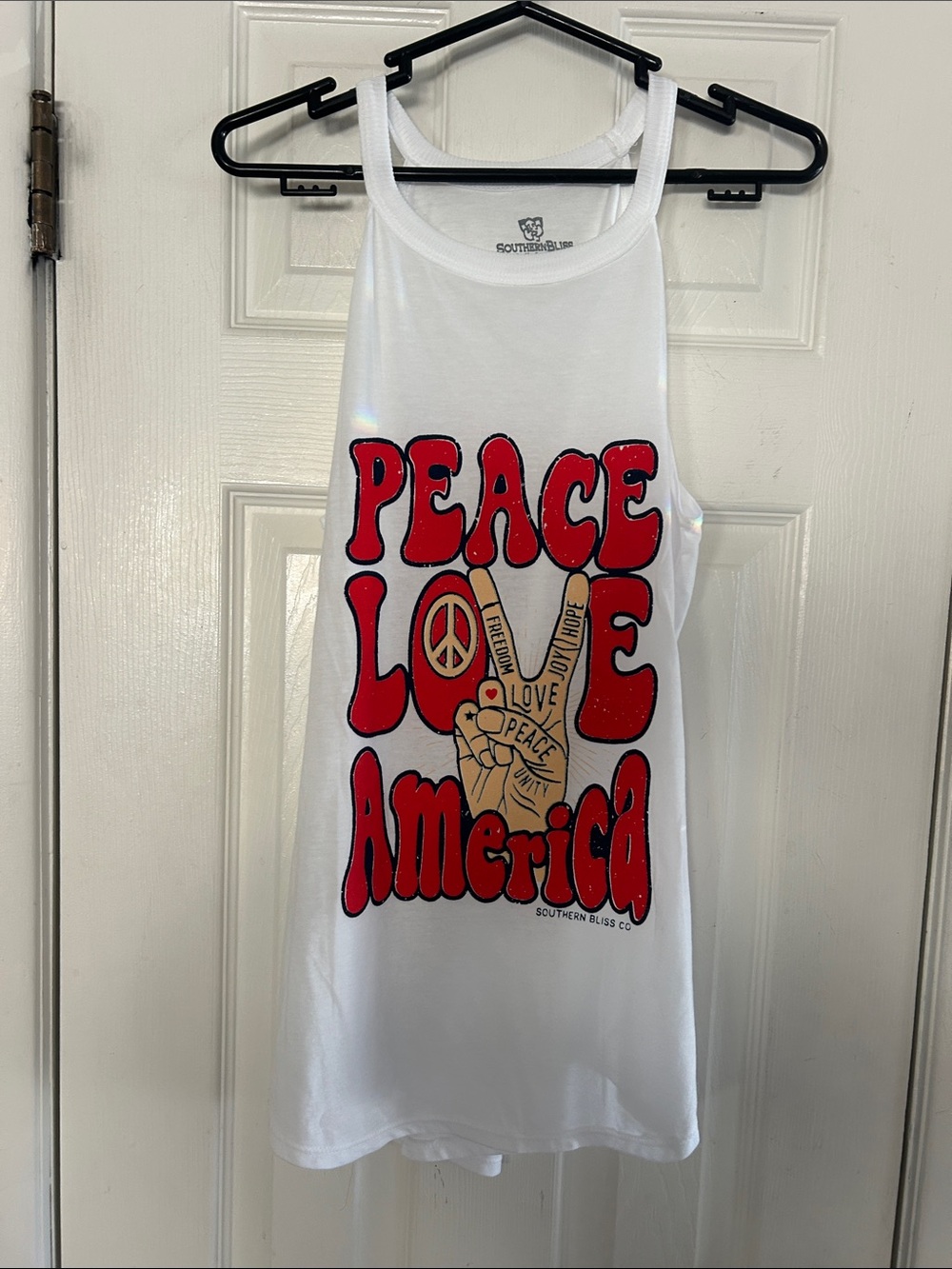 SOUTHERN BLISS PEACE LOVE AMERICA TANK TOP SIZE M NWOT